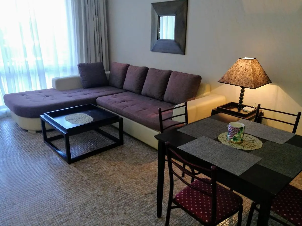 Private Apartments In Royal Beach 5* Σάνι Μπιτς